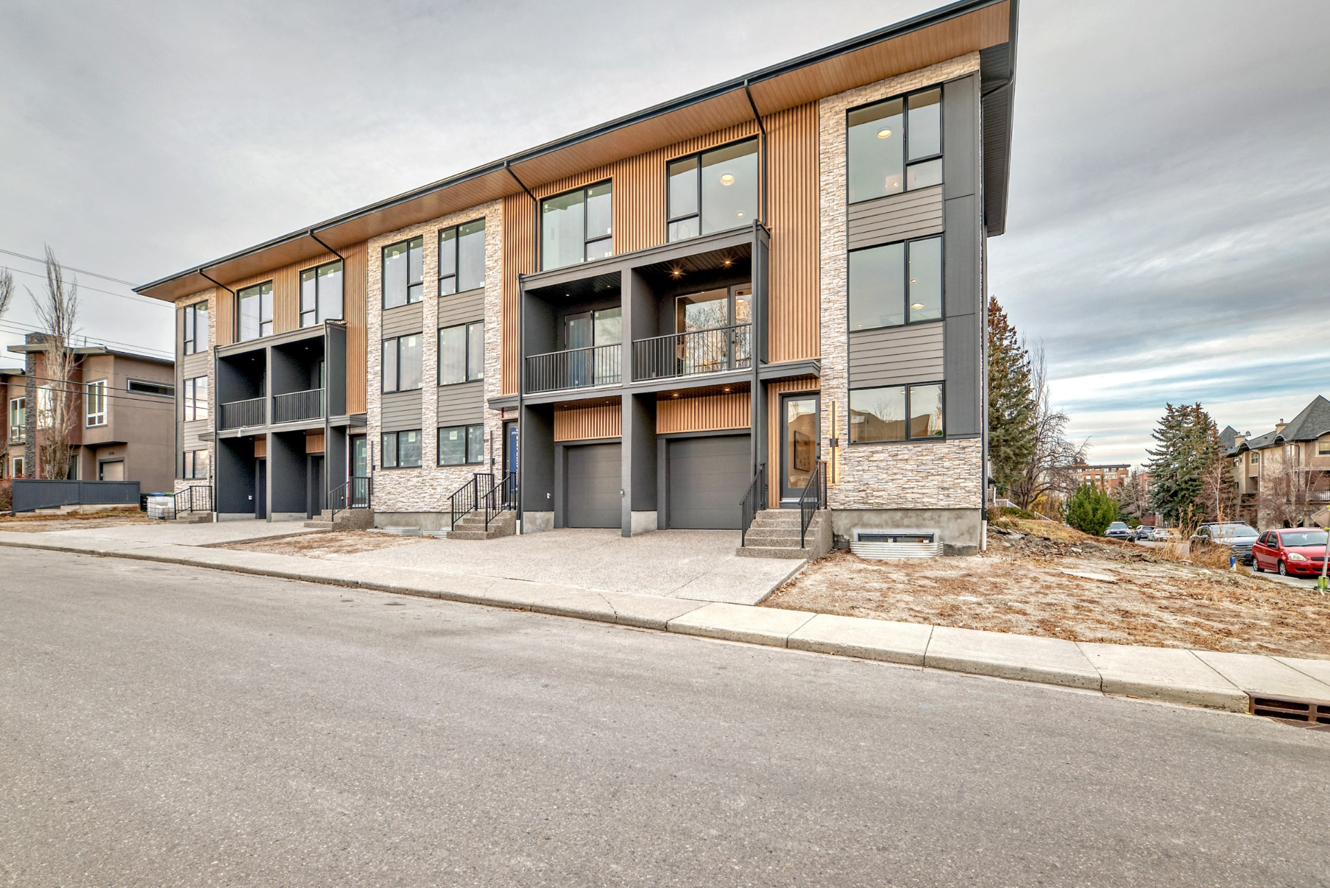 Cascade Developments — Custom Estate, Calgary Inner City