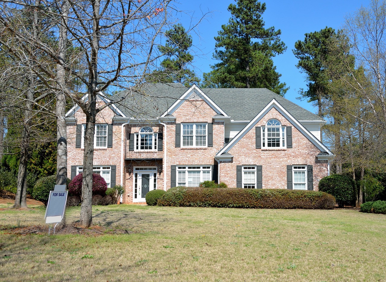 A residential home exterior of the kind shown in a REALTOR.ca listing feed on an agent website.